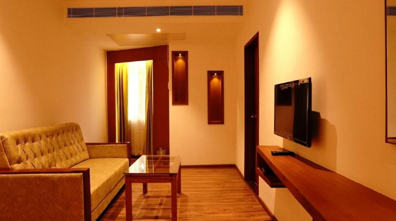 Dass Regency Thrissur Εξωτερικό φωτογραφία